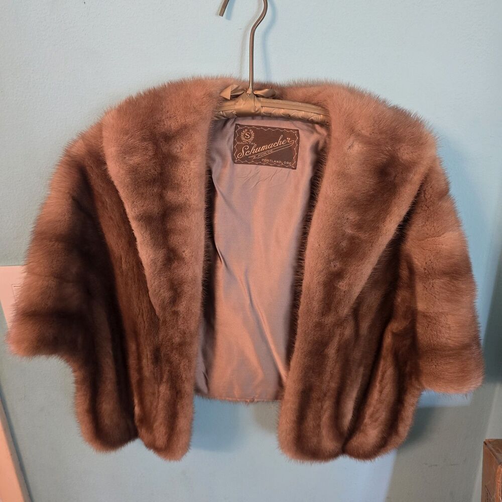 Vintage Mid-Century 1950s Schumacher Mink Fur Cape Stole